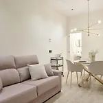 Romantic Apartment N3 Oceanografico Virkin Suites