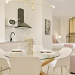 Romantic Apartment N3 Oceanografico Virkin Suites