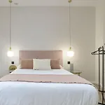 Romantic Apartment N3 Oceanografico Virkin Suites