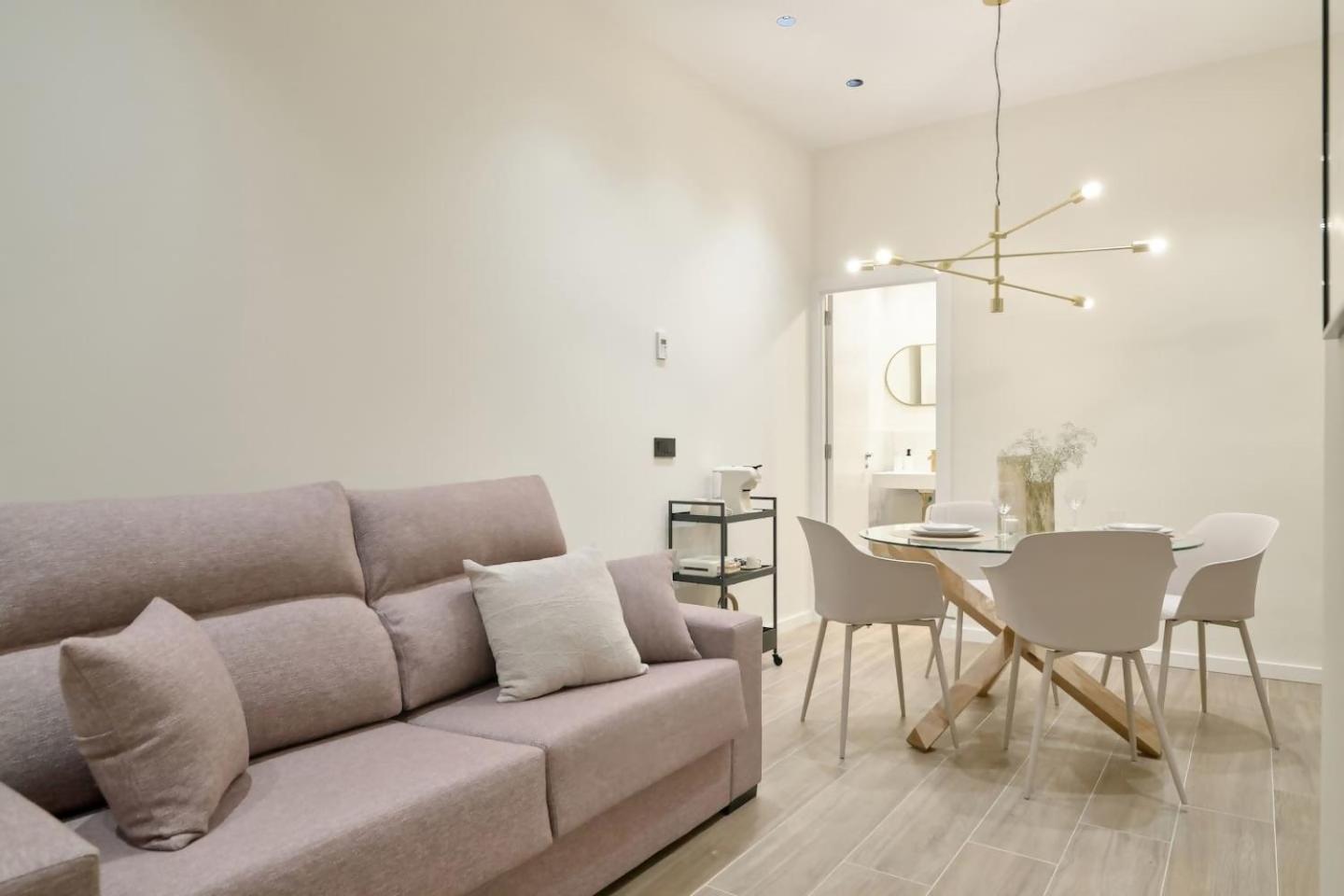 Apartment Romantic N3 Oceanografico Virkin *