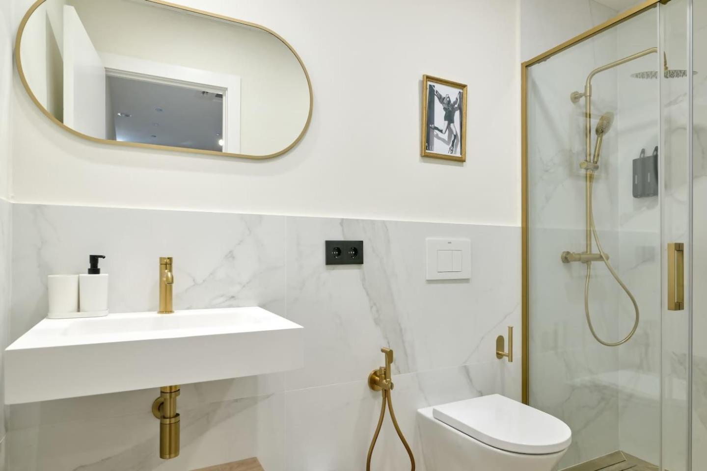 Romantic N3 Oceanografico Virkin Apartment *