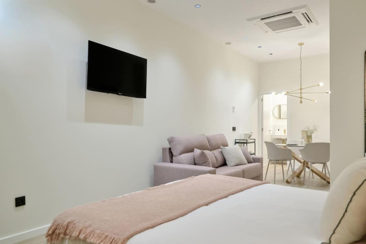 Romantic N3 Oceanografico Virkin Apartment *
